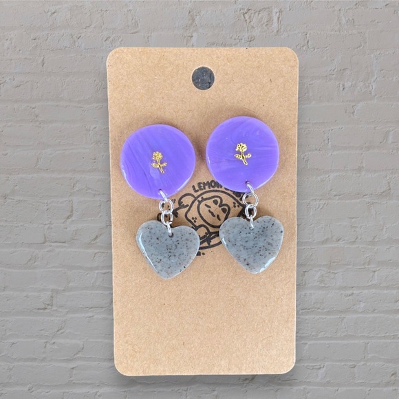 Handmade Rose Floral Themed Lavender Purple and Speckled Grey Heart Earrings - Picture 1 of 5